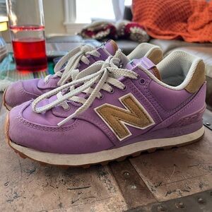 New Balance women’s canvas sneakers, 6